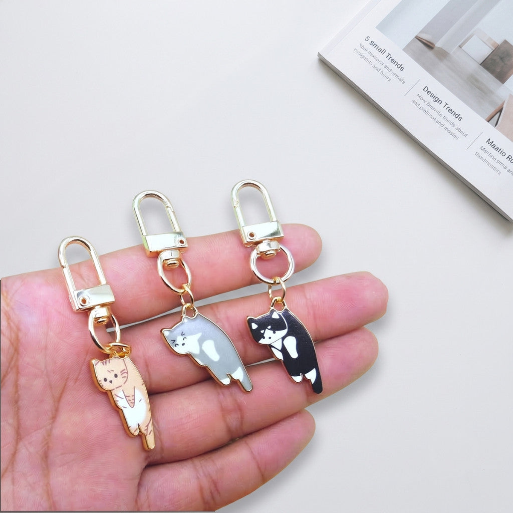 Móc Khóa Hình Mèo Dáng Bám Kim Loại Mini Dễ Thương Treo Túi Xách Balo Quà Tặng